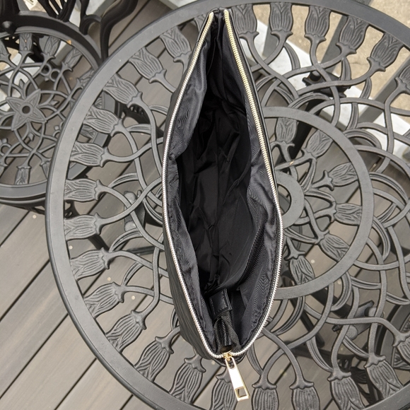 🎁Quilted Vegan Leather Clutch & Coin Purse Set - Picture 3 of 3